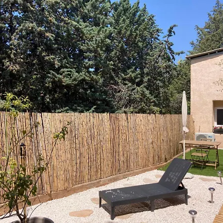 T2 30 M2 Avec Jardin Proche Des Plages Apartment *