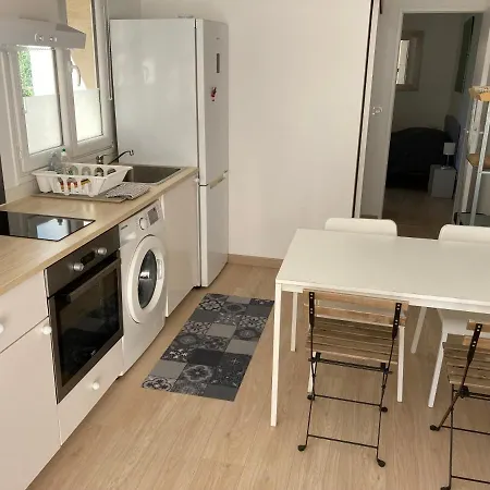 T2 30 M2 Avec Jardin Proche Des Plages Apartment Bandol