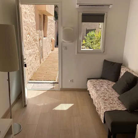 T2 30 M2 Avec Jardin Proche Des Plages Apartment *